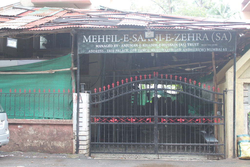 yari-road-mosque-mumbai-lady-ulema