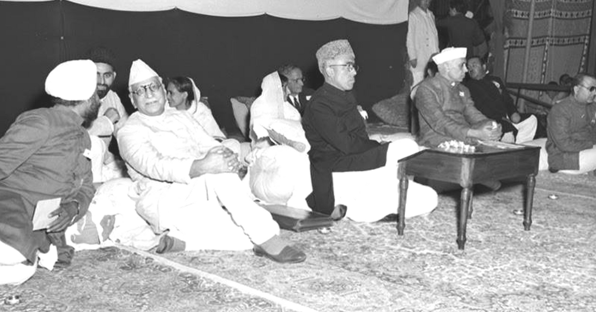 Jawaharlal Nehru (right) and Sheikh Abdullah (second from left). (Source: Facebook)