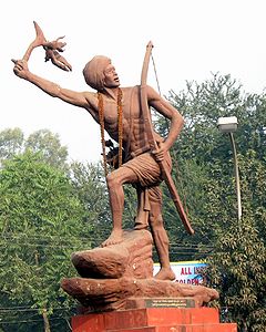 Birsa Munda statue. (Source: Wikimedia Commons)