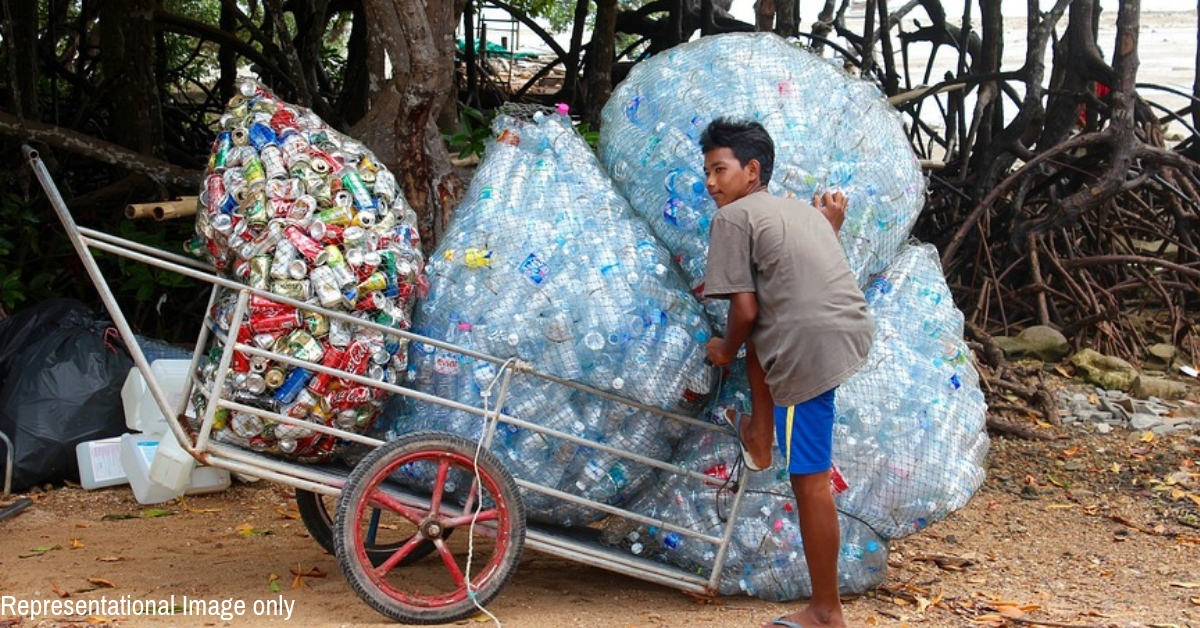 You Collect, They Pick Up India's Biggest Plastic Recyclothon in Mumbai!