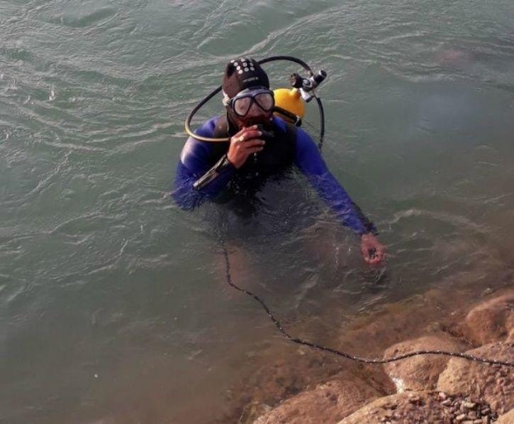 Pargat Singh in action. (Source: Twitter/Aniruddha's ADM)