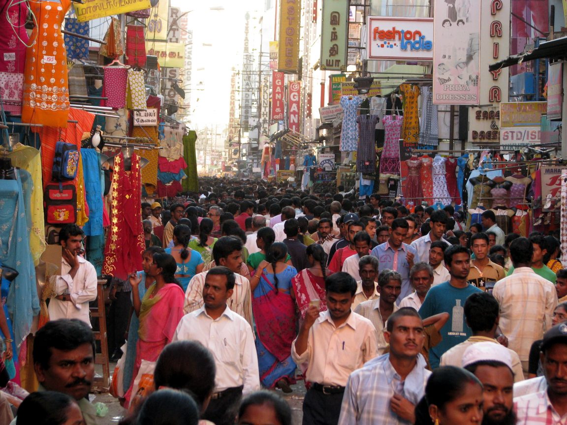 Men should carry some of the burden concerning family planning. (Source: Wikimedia Commons)